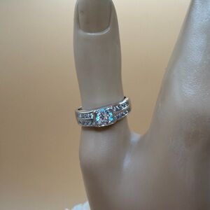 💎 Women's Fashion Diamond Ring 💍 Size 7.5